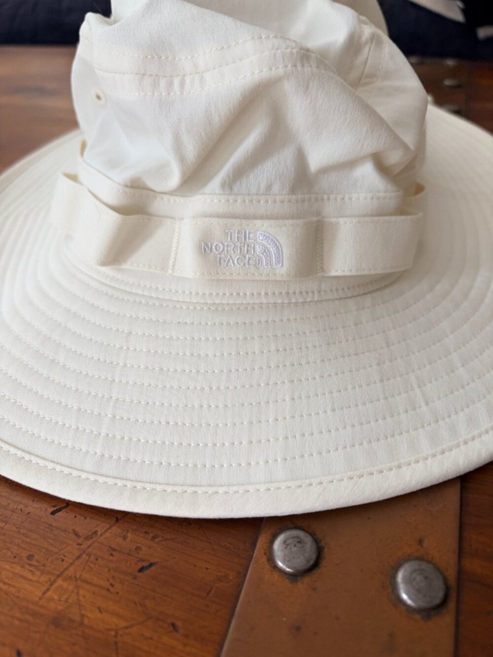 The North Face Classic V Brimmer Hat, Cream/off-white, size S-M
